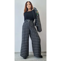 Kockás szövet nadrágkosztüm 